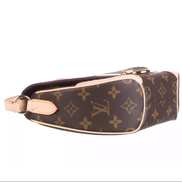 RARE NEW MODEL Louis Vuitton Saint Cloud Crossbody - Picture 2 of 7